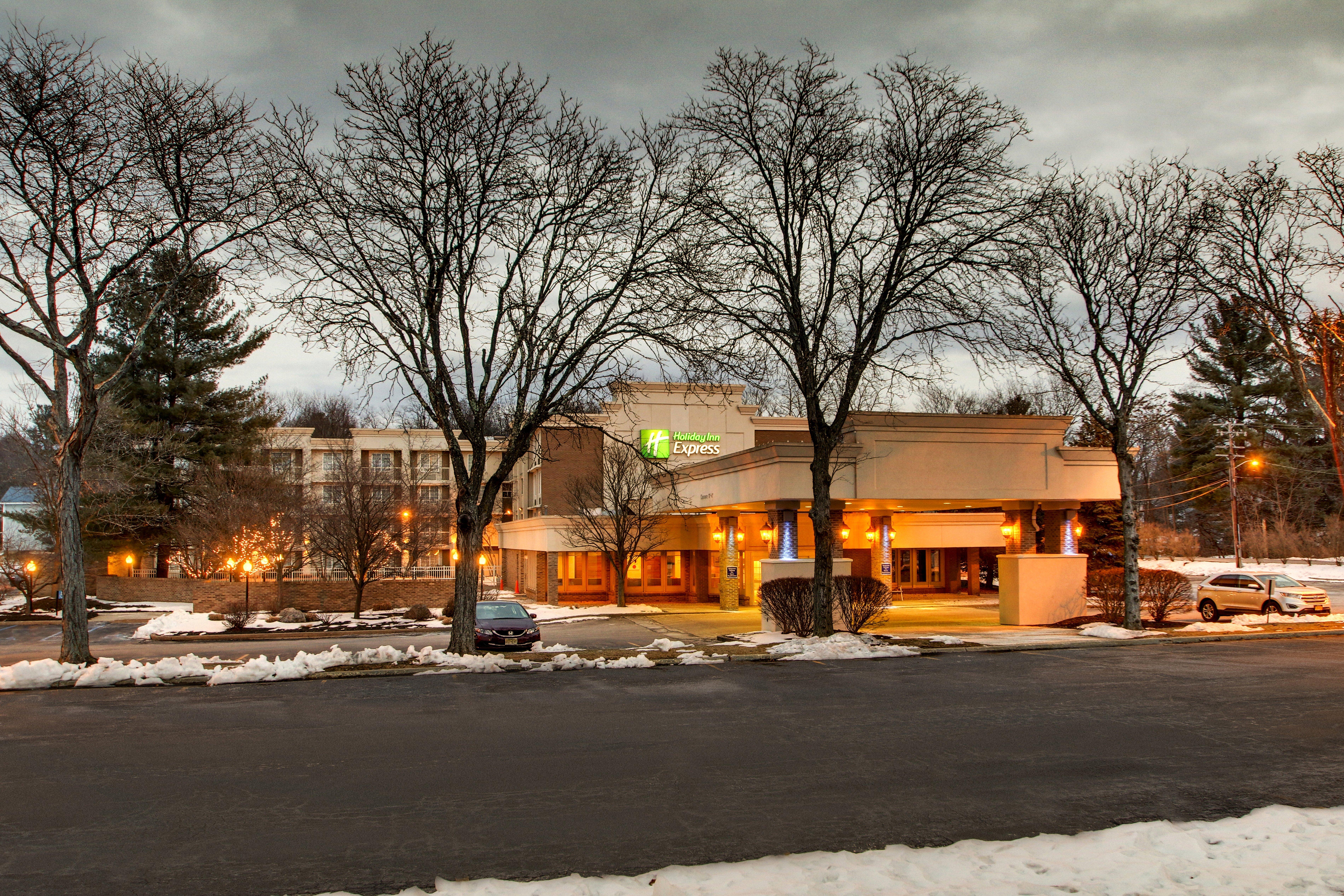 Holiday Inn Express Poughkeepsie By Ihg Eksteriør billede