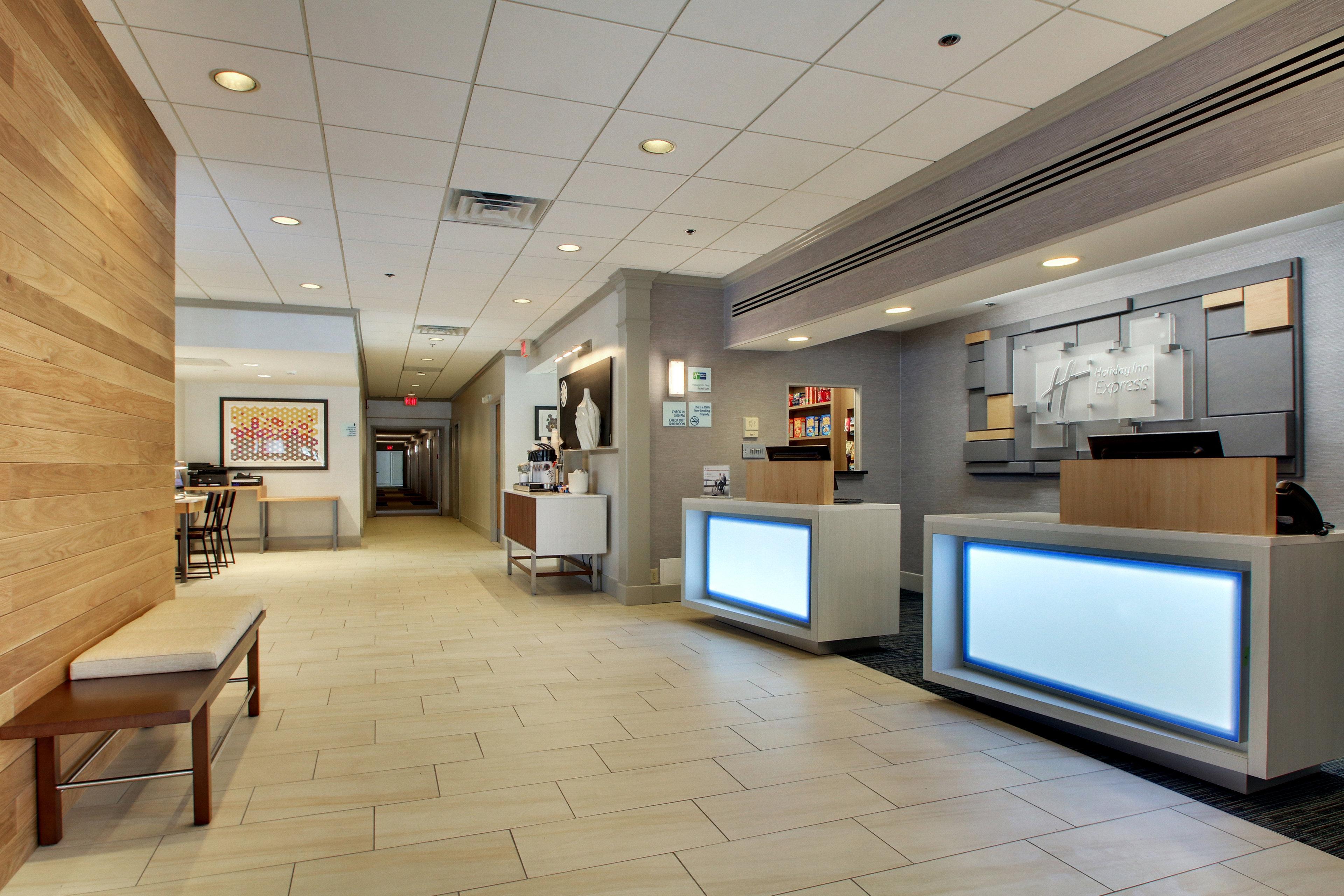 Holiday Inn Express Poughkeepsie By Ihg Eksteriør billede