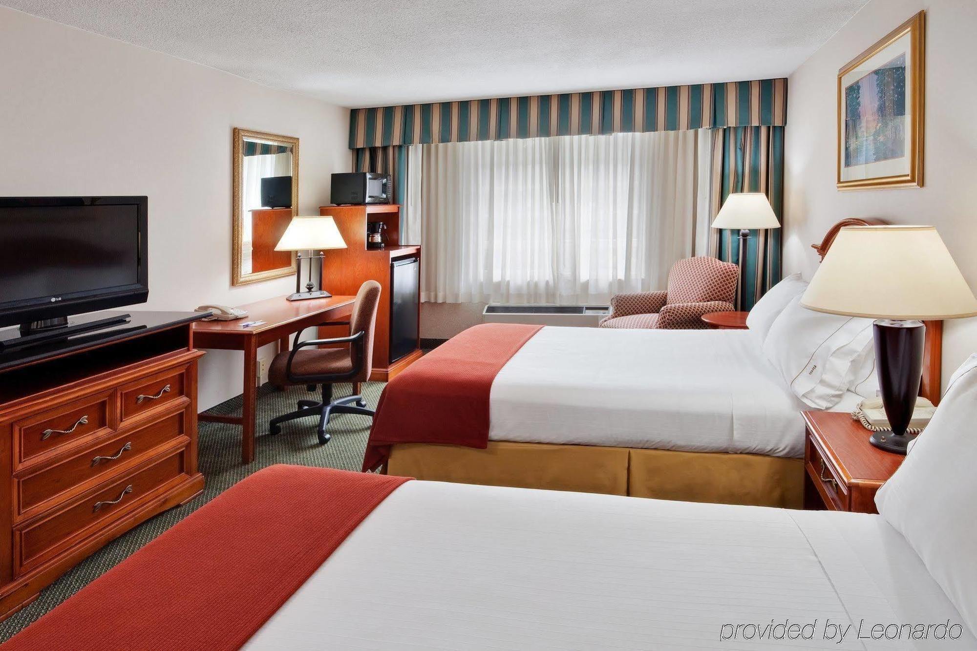 Holiday Inn Express Poughkeepsie By Ihg Eksteriør billede